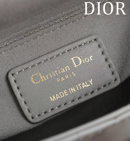 CD Mini Lady 17 Light Grey Lambskin