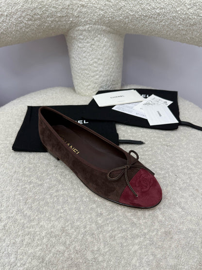 CC 25A Ballet Flat Suede