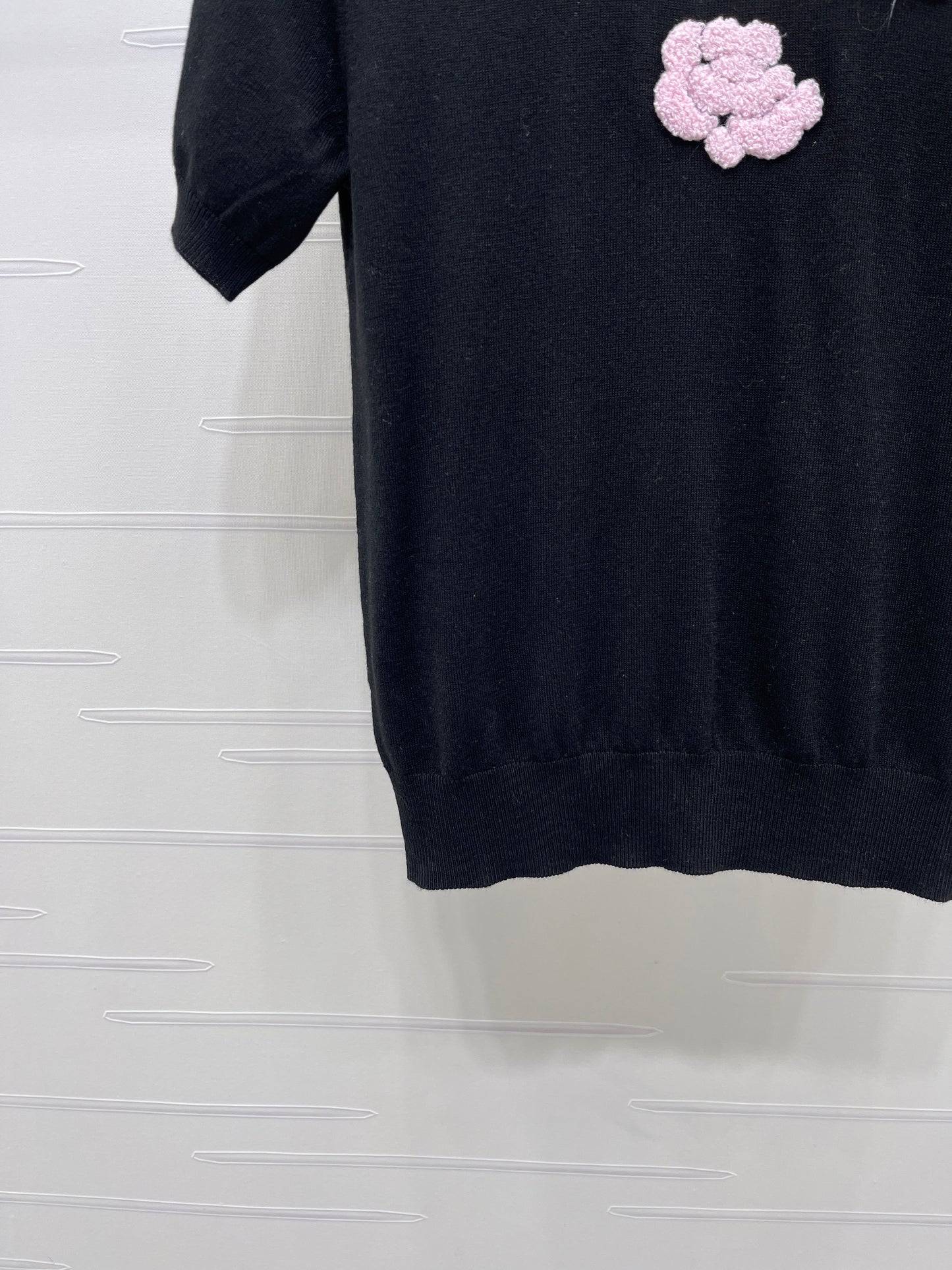 Chanel 2026 Flower T-shirt Black and Pink Tencel