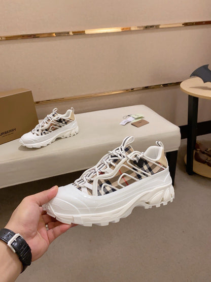 Burberry Chunky Men's Sneakers in Beige and White Check Pattern