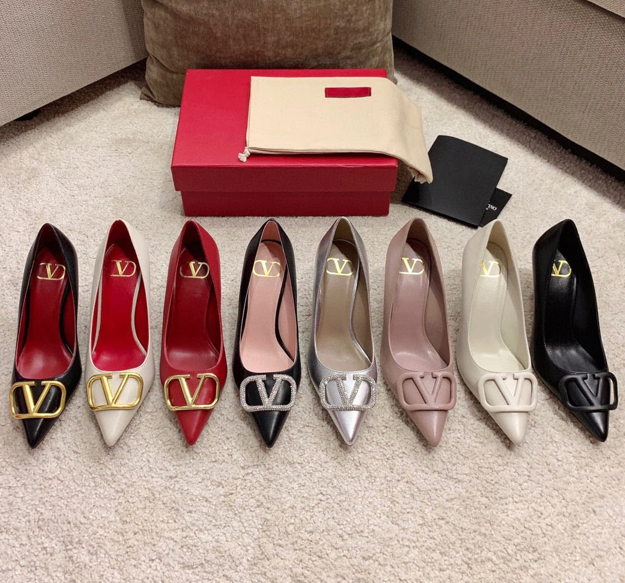 Slingbacks & Pumps