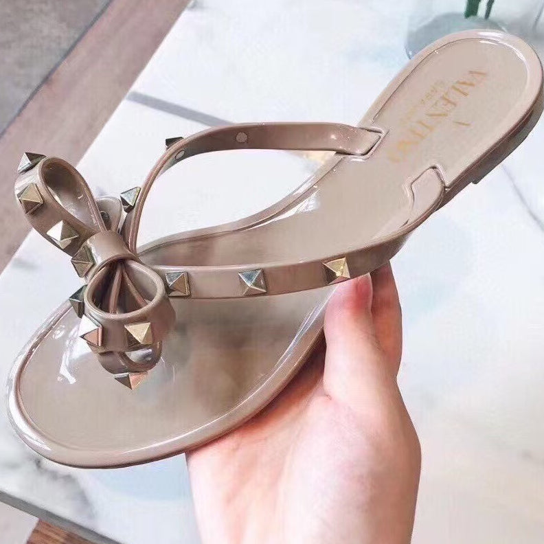 Sandals & Slides