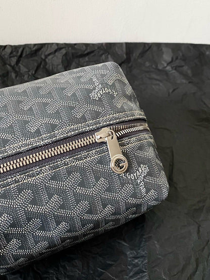 Goyard 2026 Goyard Boeing Toiletry Bag Grey Goyardine Canvas