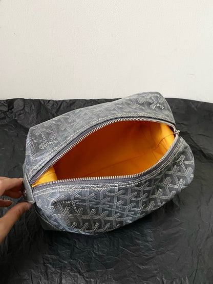 Goyard 2026 Goyard Boeing Toiletry Bag Grey Goyardine Canvas