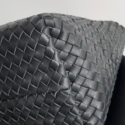 Bottega Veneta 2026 Cabat Tote Bag 51cm Black Lambskin