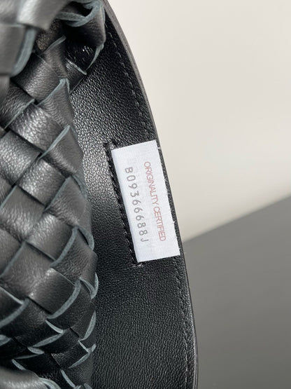 Bottega Veneta 2026 Cabat Tote Bag 51cm Black Lambskin