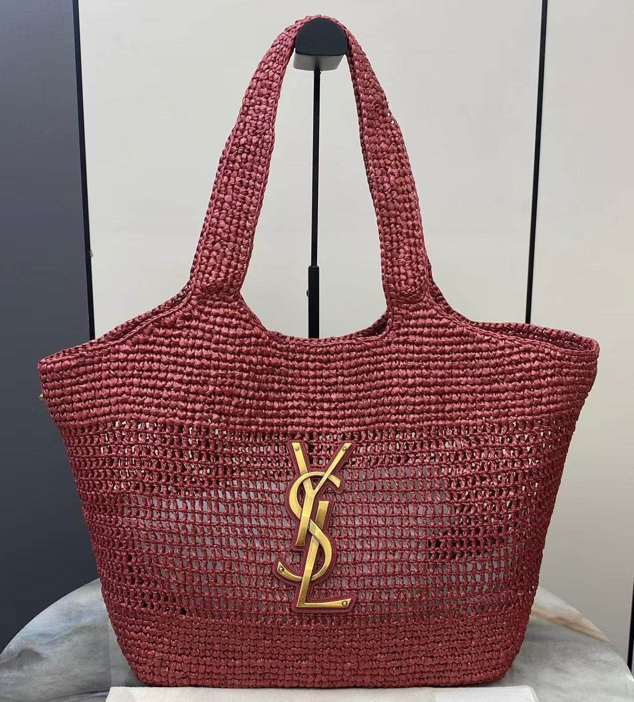 Tote bags