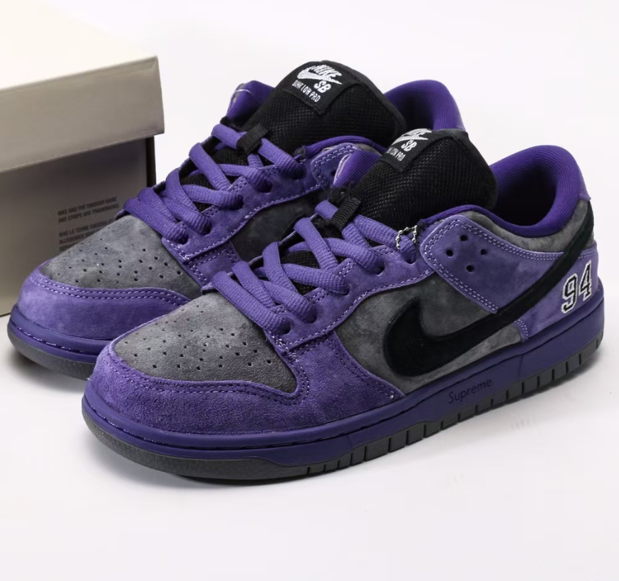 Sneaker