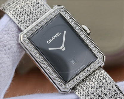 BOY-FRIEND DIAMOND BEZEL BLACK DIAL