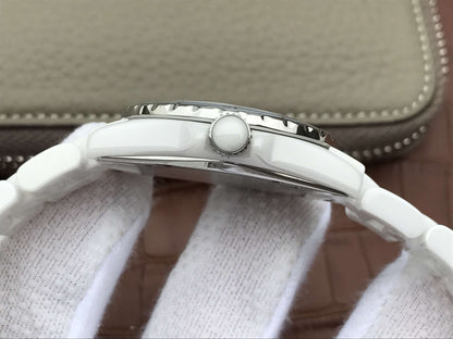 J12 BLUE BEZEL DIAMOND NUMERALS 33MM