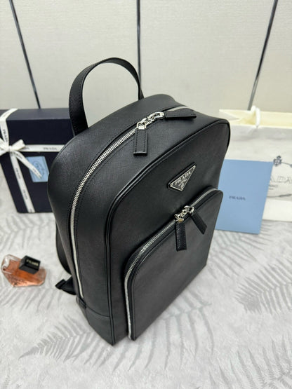 Prada Triangle-Logo Zipped Backpack Black Saffiano leather