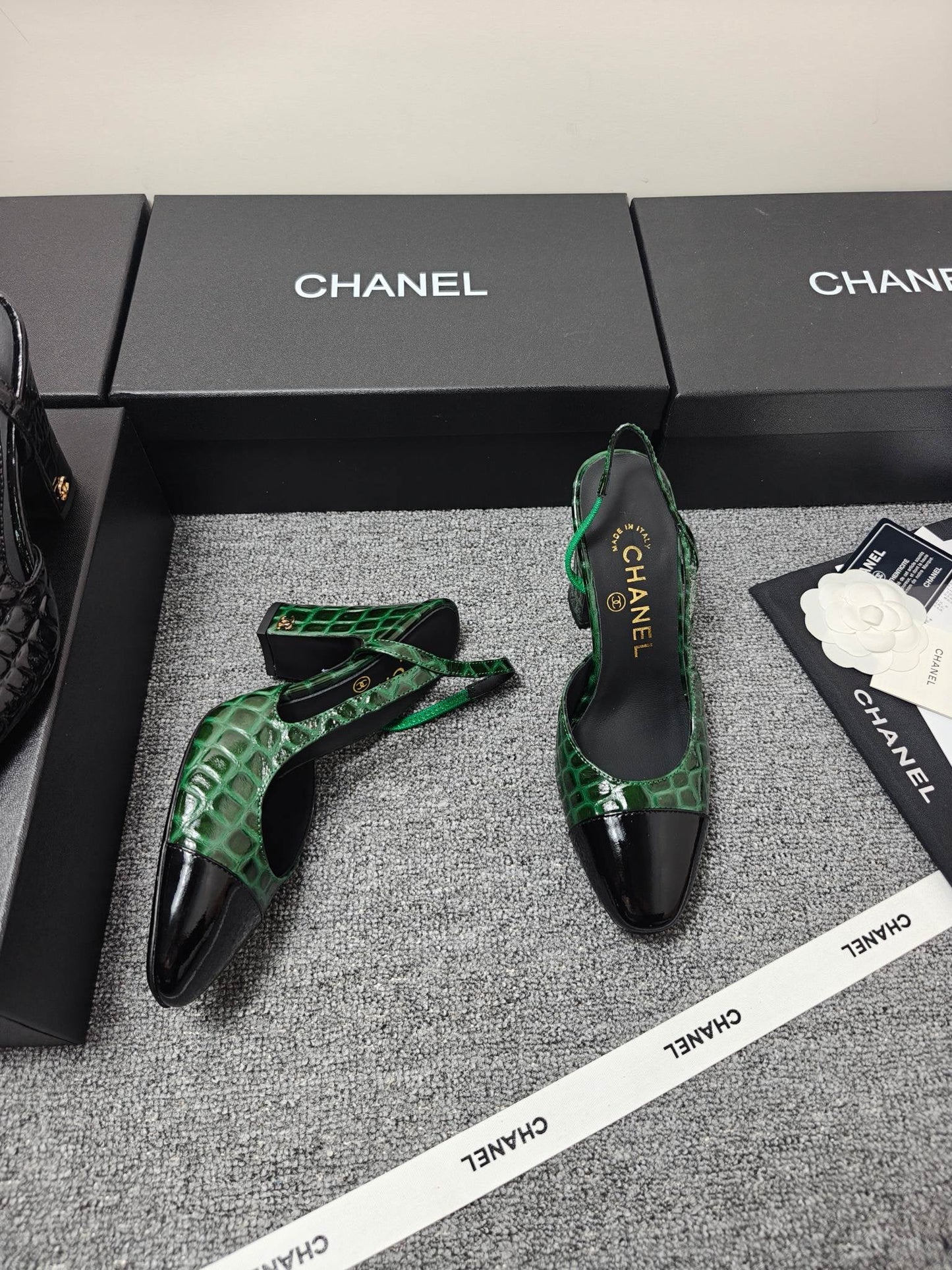 Chanel 2026 Crocodile Embossed Slingback Glossy Calfskin 855982