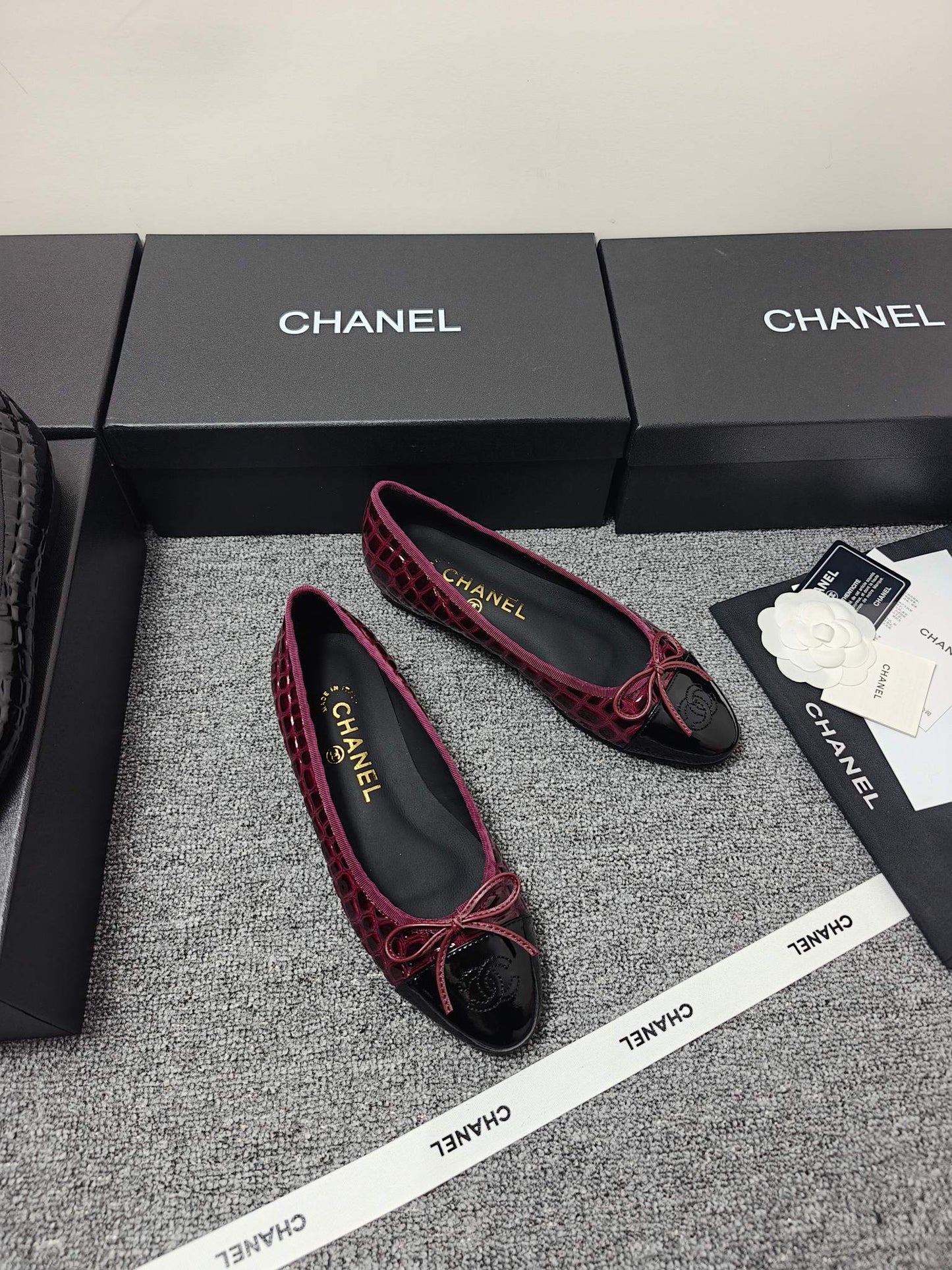 Chanel 2026 Crocodile Embossed Ballet Flat Glossy Calfskin 855991