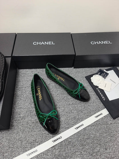 Chanel 2026 Crocodile Embossed Ballet Flat Glossy Calfskin 855991