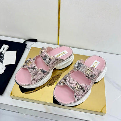 CC 25 Mules Sandals Mutilcolor Pearlescent Sheepskin 312947