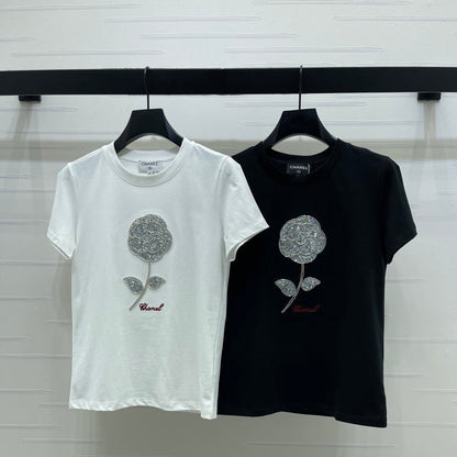 Chanel 2026 Short-sleeved T-shirt With Beaded Camellia 362438