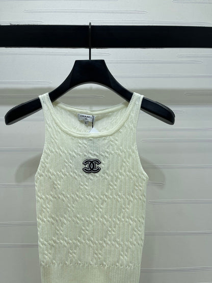 Chanel 2026 Cable Knit Crew Neck Camisole Wool Cashmere 355308