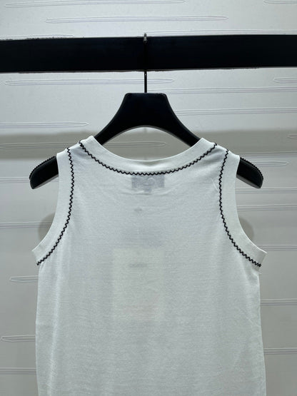 Chanel 2026 Wavy-edged Round Neck Knit Vest Tencel Viscose 356473