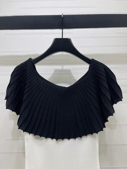 Chanel 2026  Pleated Collar Top Black and White Polyester Viscose
