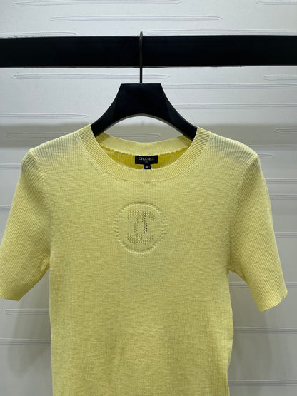 Chanel 2026 Crew Neck Double C Knit Short-Sleeve T-Shirt Cashmere 363394