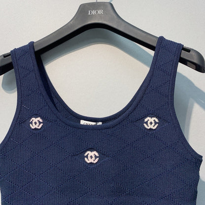 Chanel 2026 Quilted Knit Vest Wool Cashmere Tencel 316698