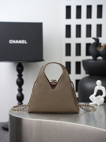 Chanel 2026 Shopping Bag 23cm Calfskin And Gold-tone