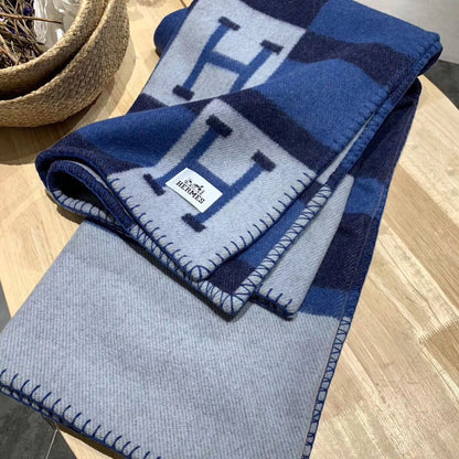 HM Avalon Throw Blanket Marine Wool Cashmere