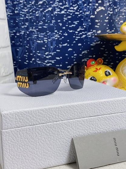 Miumiu Sunglasses 559678