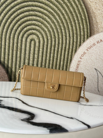 Chane 2026 East West Bag 26cm Sheepskin