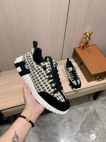 HM Men's Sneaker Sheepskin 605898