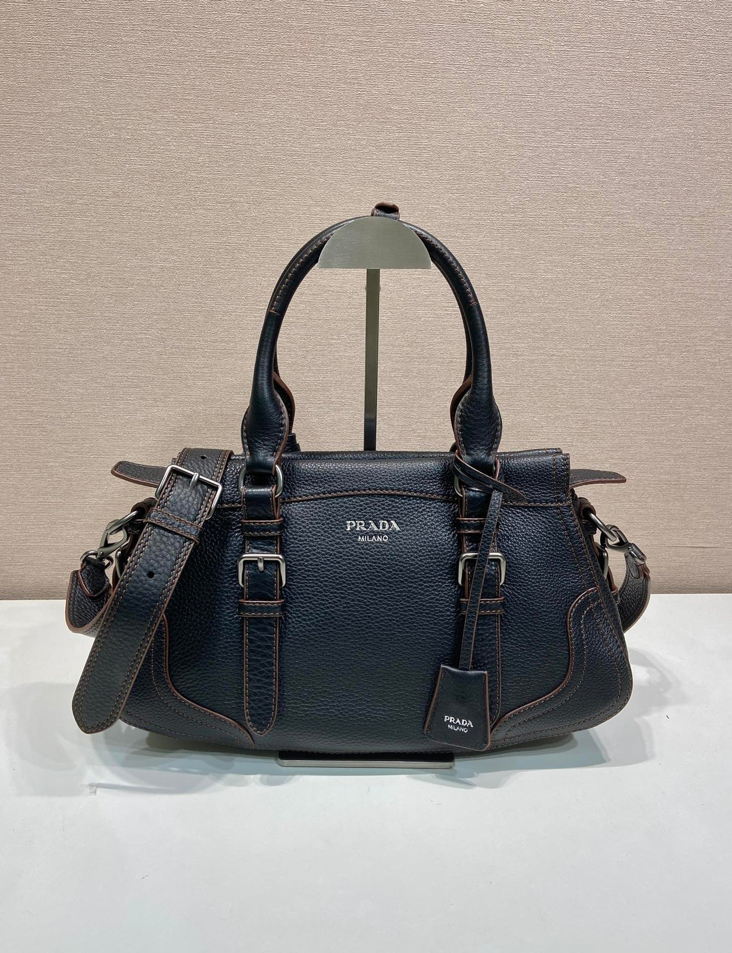 Prada 2026 Tote Bag 35cm Grained Leather 282678