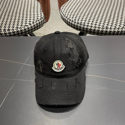 Moncler Ripped Hat 195955