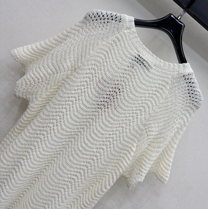 Miu Miu 2026 Wavy Pattern Short-Sleeve Knitwear Black and White Wool