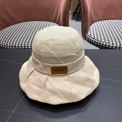 Burberry Logo Patch Bucket Hat 195983
