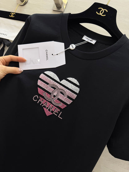Chanel 2026 Heart Embroidered Beaded T-Shirt 191899