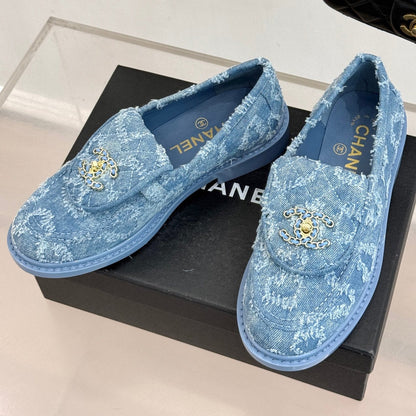 Chanel 2026 Double C High-Heeled Loafers Tweed Sheepskin 826098