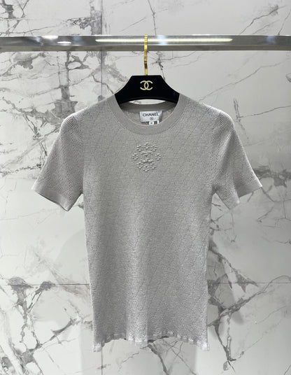 Chanel 2026 Floral Embroidered Crew Neck Knit Shirt 271146