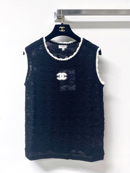 Chanel 2026 Vest With Logo Embellishment Wool Cashmere Tencel 295262