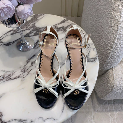 VT 26s Bow-tie High Heel Sandal 85 Patent Leather 724403