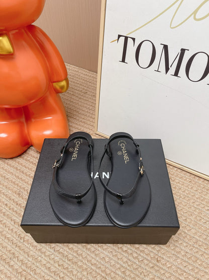 Chanel 2026 Flat Toe-Flip Sandals Sheepskin 855362