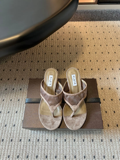 Alaia 2026 Flip-Flops Mid-Heel Sandals 55 Mesh Sheepskin 803353