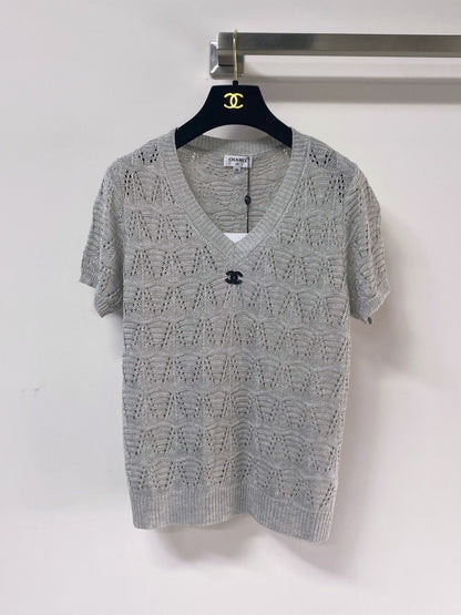 Chanel 2026 V-Neck Short-Sleeved Shirt Laine Wool 463520