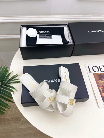 Chanel 2026 Flat Sandals Lambskin Sheepskin 831399
