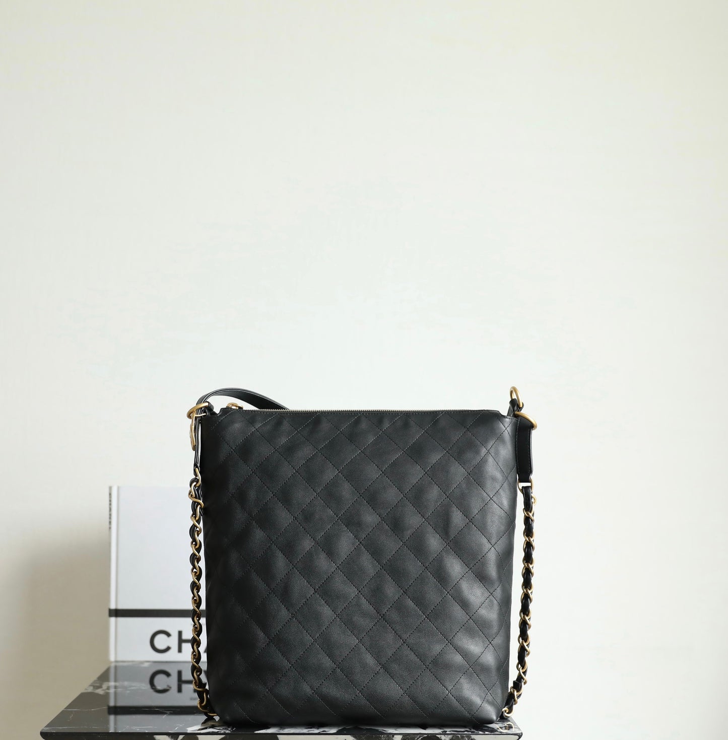 Chanel 𝖧𝗈𝖻𝗈 Backpack 𝖬𝖺𝗑 Large Black Calfskin