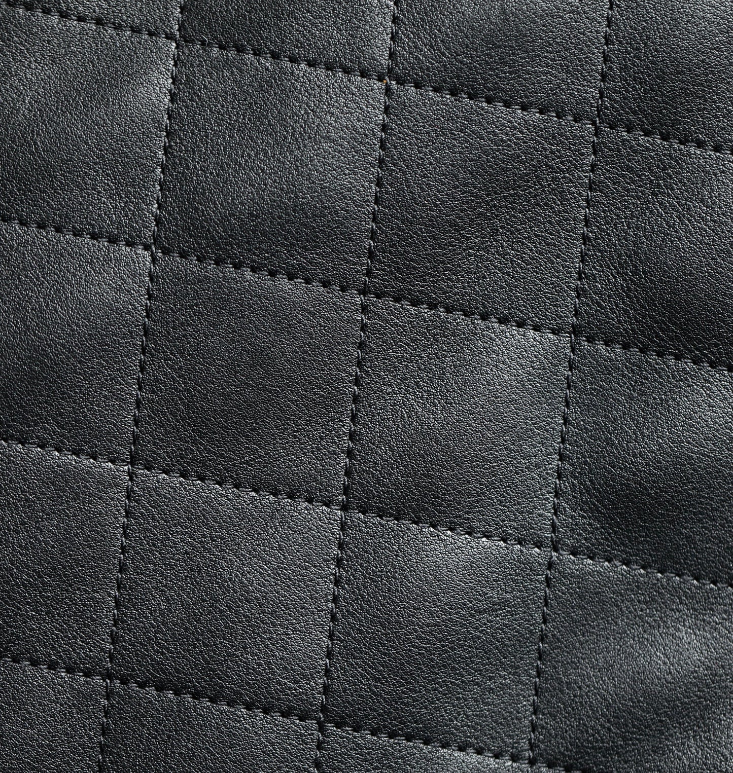 Chanel 𝖧𝗈𝖻𝗈 Backpack 𝖬𝖺𝗑 Large Black Calfskin