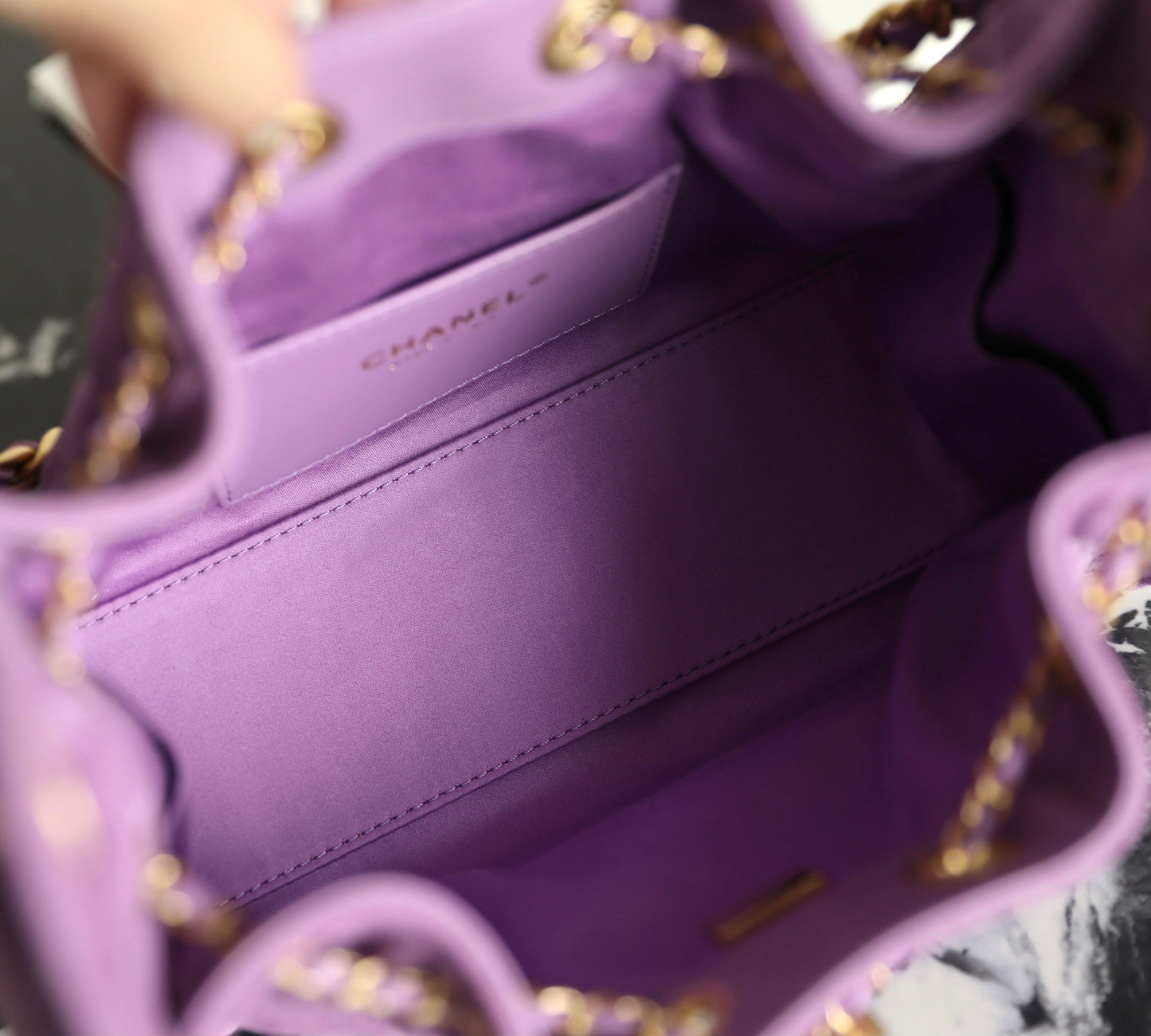 CC 2025 Hobo Bag 22cm Purple Suede 346375