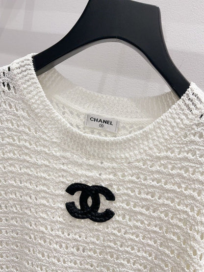 Chanel 2026 Knitted T-shirt Black Pink White Wool 355300