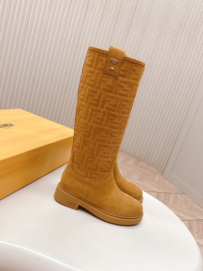 Fendi 25 high boots caramel yellow suede 500941