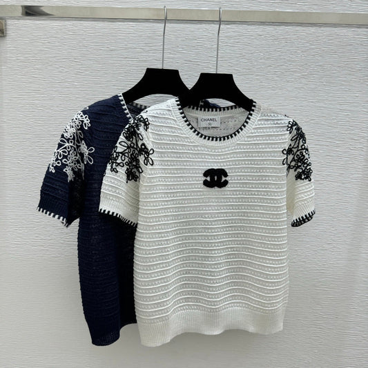 Chanel 2026 Short-sleeved Shirt White and Navy Blue Tencel Wool 294572