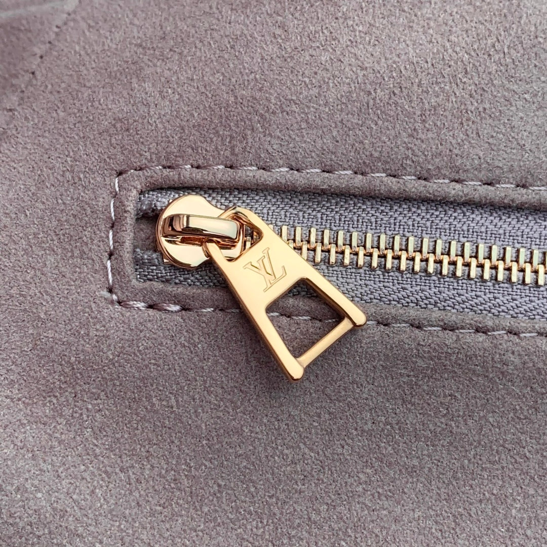 Anytime 42cm Tote Bag Light Pink Gold Empreinte leather 251561